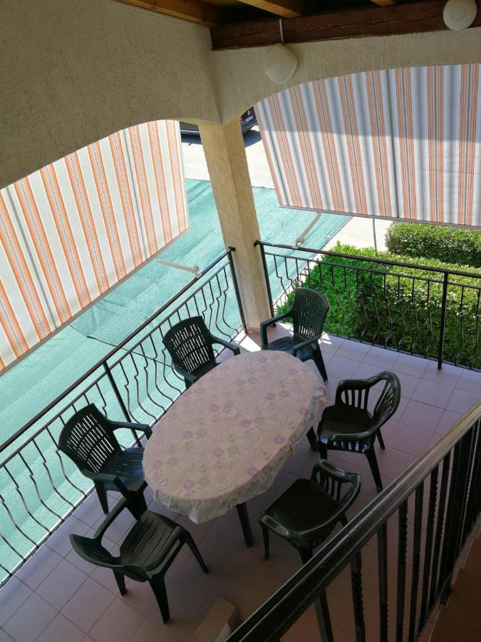 Apartments Ljubica Biograd Na Moru Ngoại thất bức ảnh