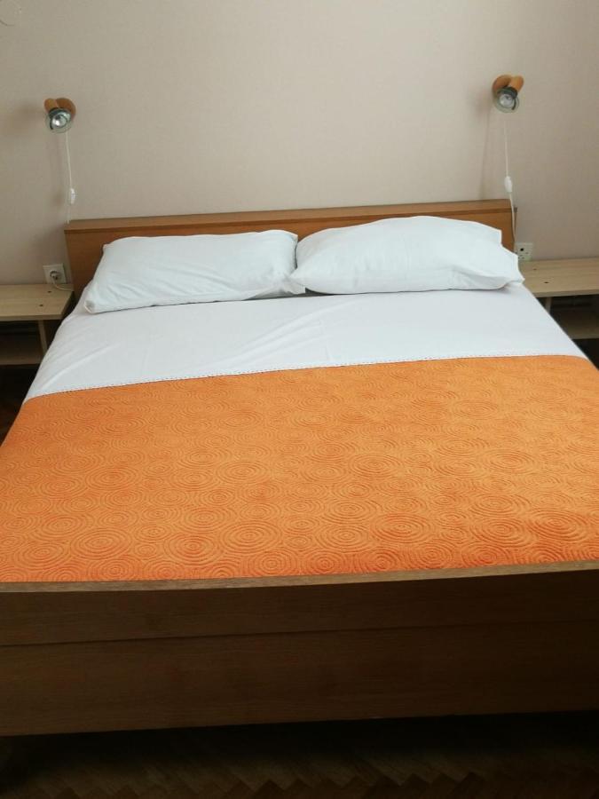 Apartments Ljubica Biograd Na Moru Ngoại thất bức ảnh