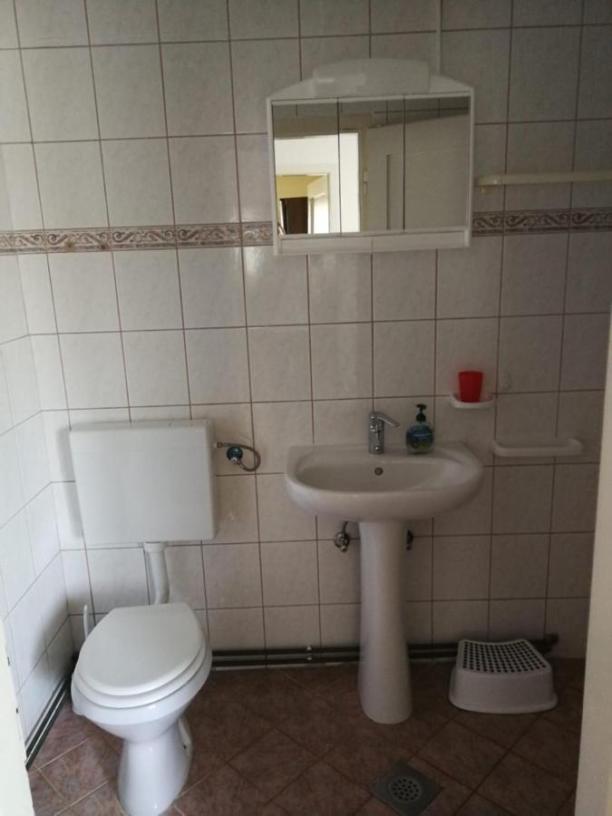 Apartments Ljubica Biograd Na Moru Ngoại thất bức ảnh