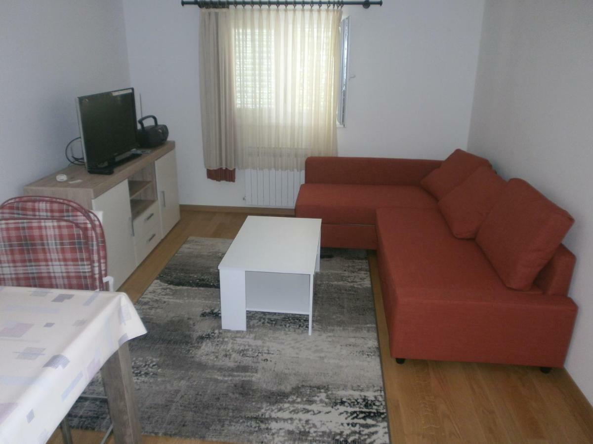 Apartments Ljubica Biograd Na Moru Ngoại thất bức ảnh